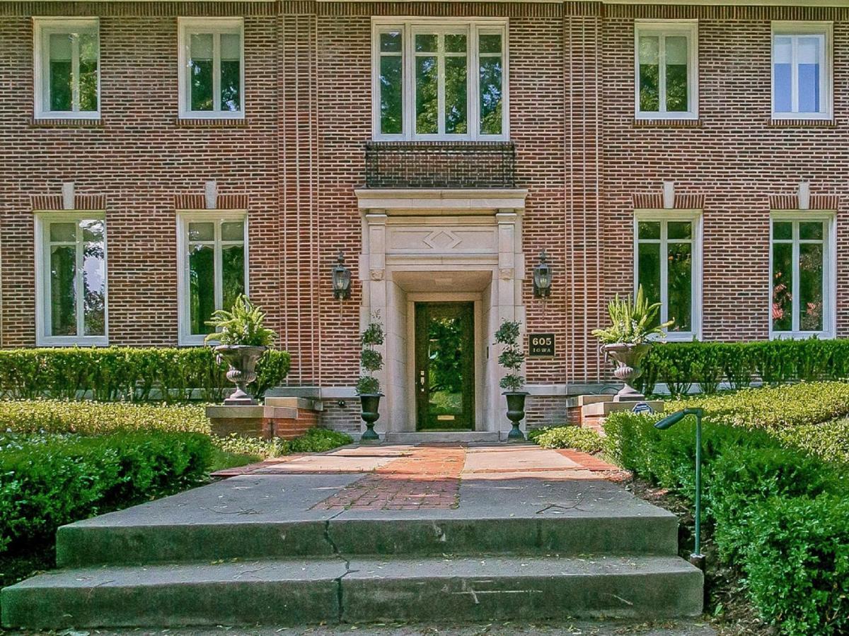Bishops Hall (Adults Only) Oak Park Exterior foto